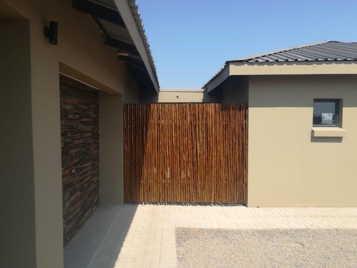 42@ Ditholo Game Lodge Thabazimbi Luaran gambar