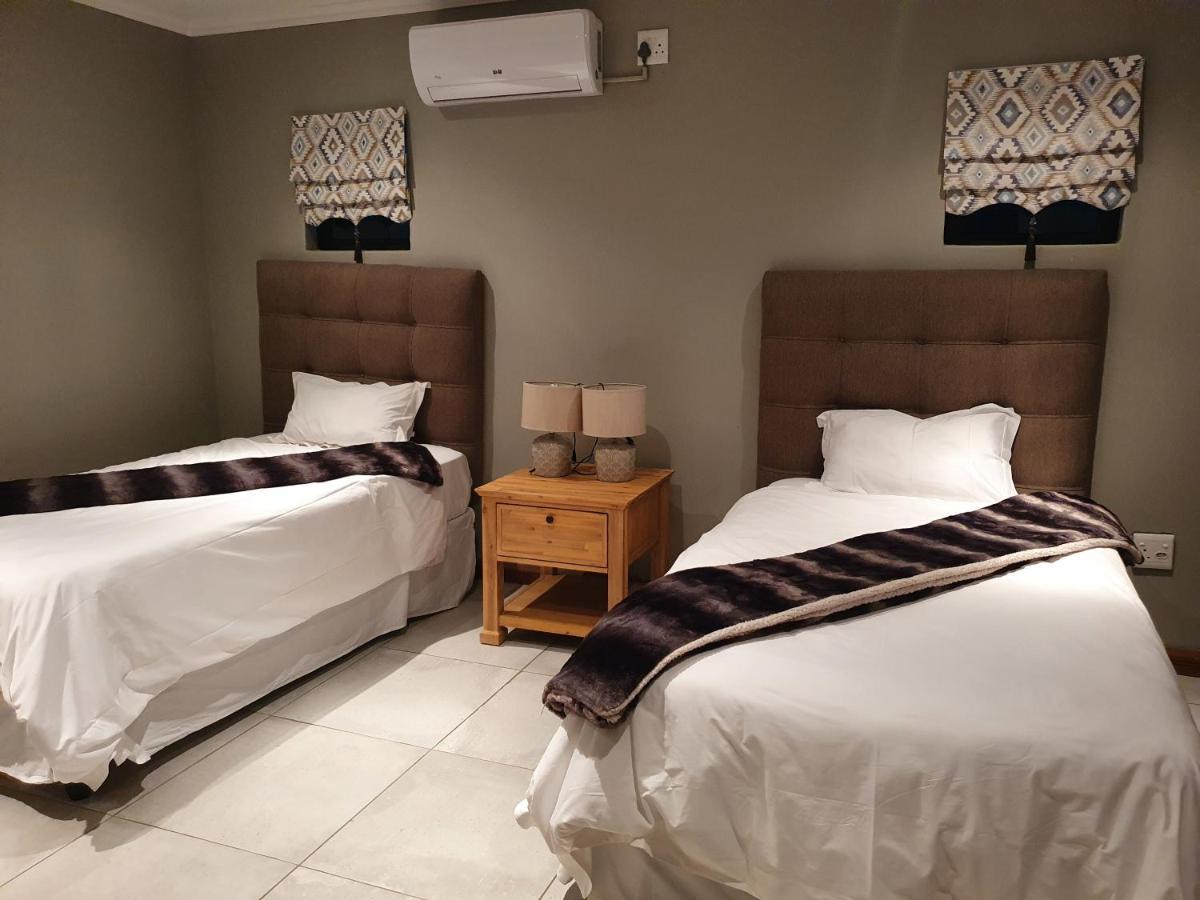 42@ Ditholo Game Lodge Thabazimbi Luaran gambar
